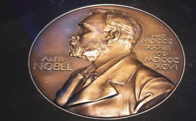 Ben Bernanke erhält Nobelpreis für Wirtschaft - Notenbankchef der Finanzkrise - Titelbild